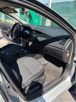 Renault Laguna 3 - 15