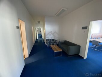 Prestižní kancelář Palác Merkur,  v centru Prahy, ul. REVOLU - 15