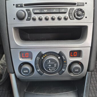 Peugeot 308 - 15