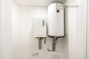 Prodej nadstandardního atypického bytu 3kk + podkrovní míst - 15