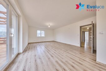 Prodej novostavby rodinného domu 4+kk se zárukou - 15