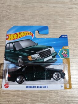 Hot Wheels - různé druhy - 15