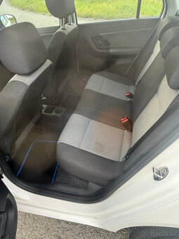 Škoda Fabia 2 Combi 1.6 TDI Klima COC list rok 30.12.2011 - 15