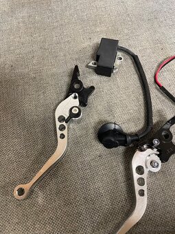 Na motorku (díly,příslušenství) - 15