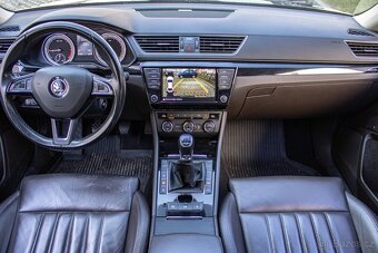 Škoda Superb 2.0 TDI 4x4 L&K EU6 - 15