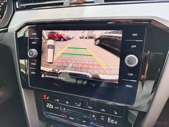 VW Passat B8 GTE 1.4TSI 160kW DSG Full LED ACC ERGO kamera - 15