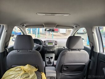 VOLKSWAGEN Golf Plus 1,6i Comfortline 75kw - 15