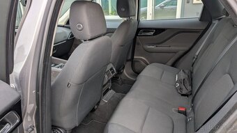 JAGUAR F-PACE 3,0 diesel, 221kW, r.v. 2020 - 15