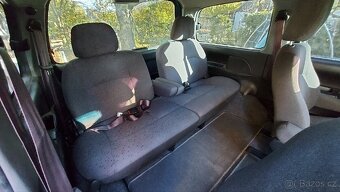 Hyundai H-1 2.5CRDi, 7 mist, nepojizdne, ztraci vodu - 15