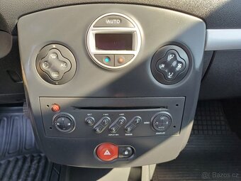 Predám Renault Clio Grandtour 1.2 benzín ,55kw rok výroby 20 - 15