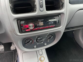 Renault Clio 1.2 16v TechRoad - 15