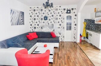Prodej víceúčelového domu v centru Štětí - 15