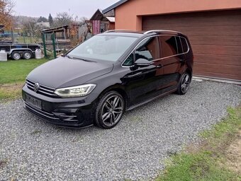 Volkswagen Touran R-Line, 7 místný DSG - 15