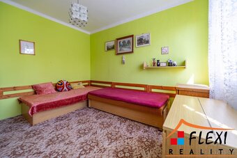 Prodej bytu 2+1 s balkónem, ul. Centrum Karviná, výhled na B - 15
