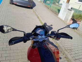 Aprilia Dorsoduro 750 - 23 kW - 15