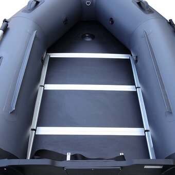 Stark Boat DT-290 s kýlom - 15