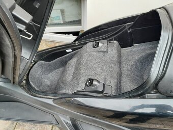 Yamaha Majesty 400, 2009, moc pěkný stav - 15