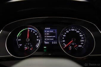 VW Passat B8 GTE 1.4 eTSI eHybrid 160kW DSG ACC Navi Kamera - 15