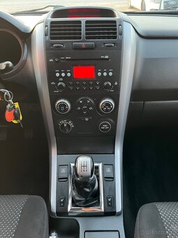 Suzuki Grand Vitara 1.9 DDis 4x4 = 159356km, Bez korozie = - 15
