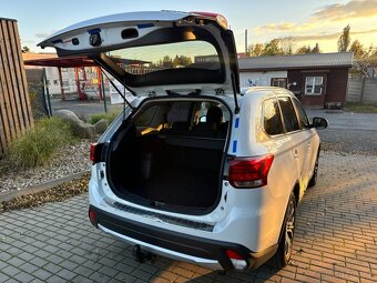 Mitsubishi Outlander 2.2 DI-D / 110kW / 2017 / 4x4 / tažné - 15