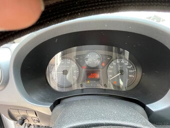 PEUGEOT PARTNER TEPEE 1.6HDi-TAŽNÉ- - 15