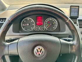 Volkswagen Touran 2.0TDi 125kW DSG, tažné, auto klima - 15