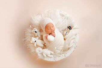 Focení novorozenců Praha a celé ČR, ateliér / doma Newborn - 15