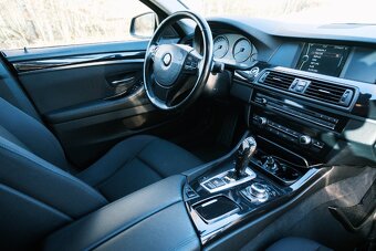 BMW F11 520D - 15