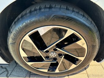 Volkswagen ID.3 Family 107kw,panorama,matrix,keyless,kamera - 15
