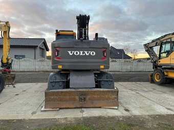 Kolový otočný bagr VOLVO EWR 150 E - 15