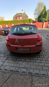 Renault Clio 1.6 - 15