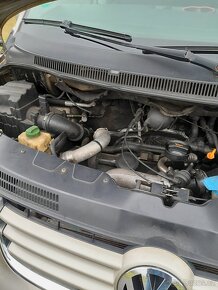 VW CARAVELLE T5 - 15