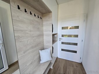 Byt 2+kk, 53 m2 / terasa, zahrada - 15