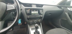 ŠKODA OCTAVIA III KOMBI 2.0TDI 110KW DSG R.V.2016 - 15