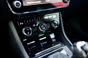 ŠKODA SUPERB III SPORTLINE 2.0TDI 140kW 4x4 7DSG - 2019 - 15