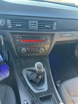 Bmw 320i 125kw e91 2011 - 15