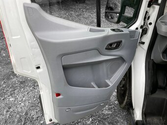 Ford Transit 2.0 1.MAJ. ČR DPH 7MÍST TAŽNÉ - 15
