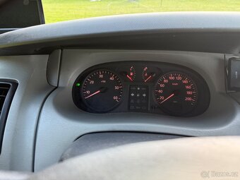 Primastar 2.5 dci 99kw 8 místní - 15