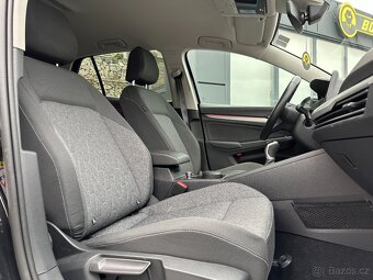 Volkswagen Golf 2023 - 15