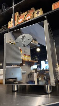 Kávovar Profi/Domácí Bezzera Matrix DE - italský - 15