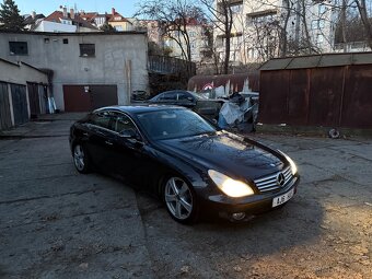 Mercedes-Benz cls320 w219 - 15