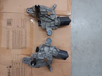 Citroen C4 Grand Picasso 2013-2017 - díly z tohoto vozu - 15