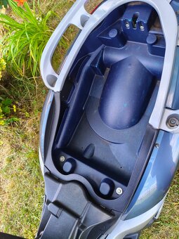 Yamaha X-City 250i - 15