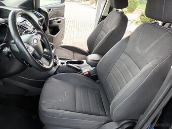 Ford Kuga 2,0 TDCi,4x4,VÝHŘEV,KOLA - 15