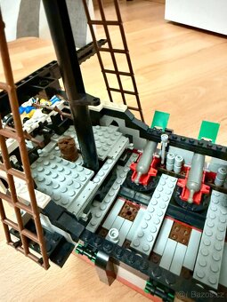 LEGO Pirates 6286 Skull's Eye Schooner - 15
