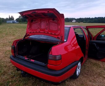Volkswagen Vento 1.9D - 15