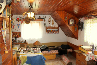 Rekreační domek se stavebním pozemkem v Řevnici - 15