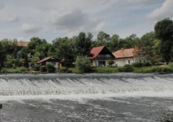 Prodej zemědělská usedlost blízko Prahy rodinnýdům - 15