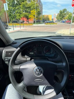 Golf IV 1.6 - 15