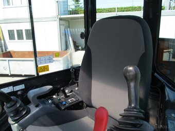 Hitachi  ZAXIS 26U - 15
